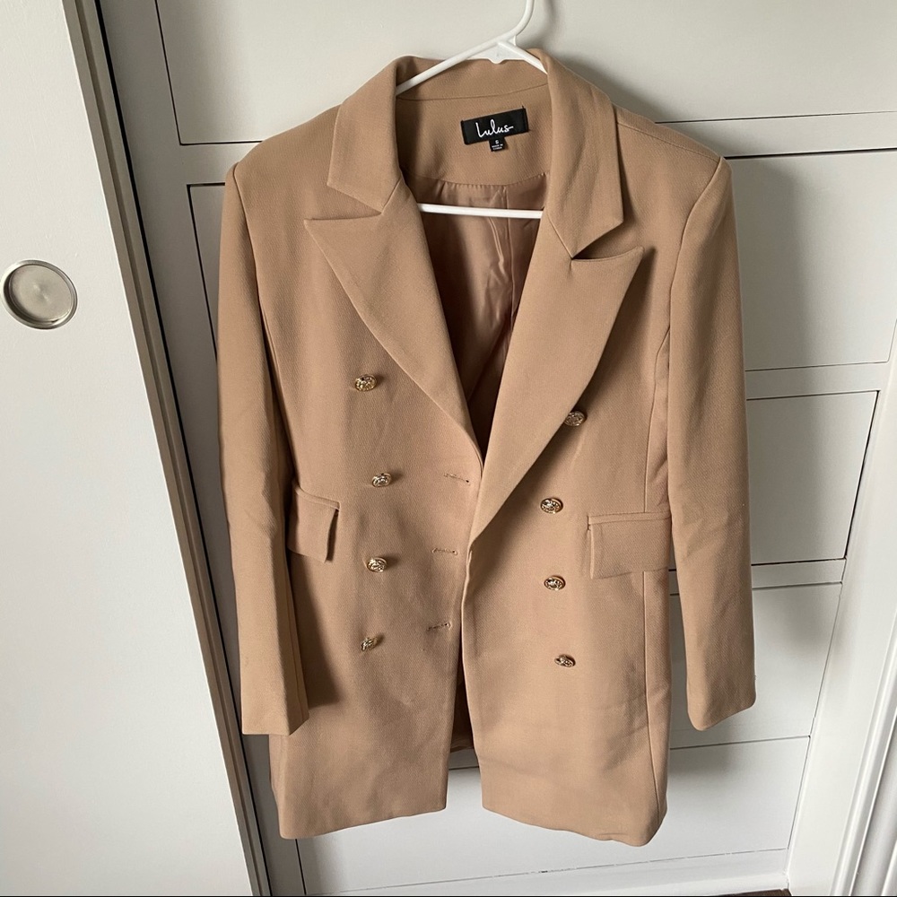 Lulu’s Coat